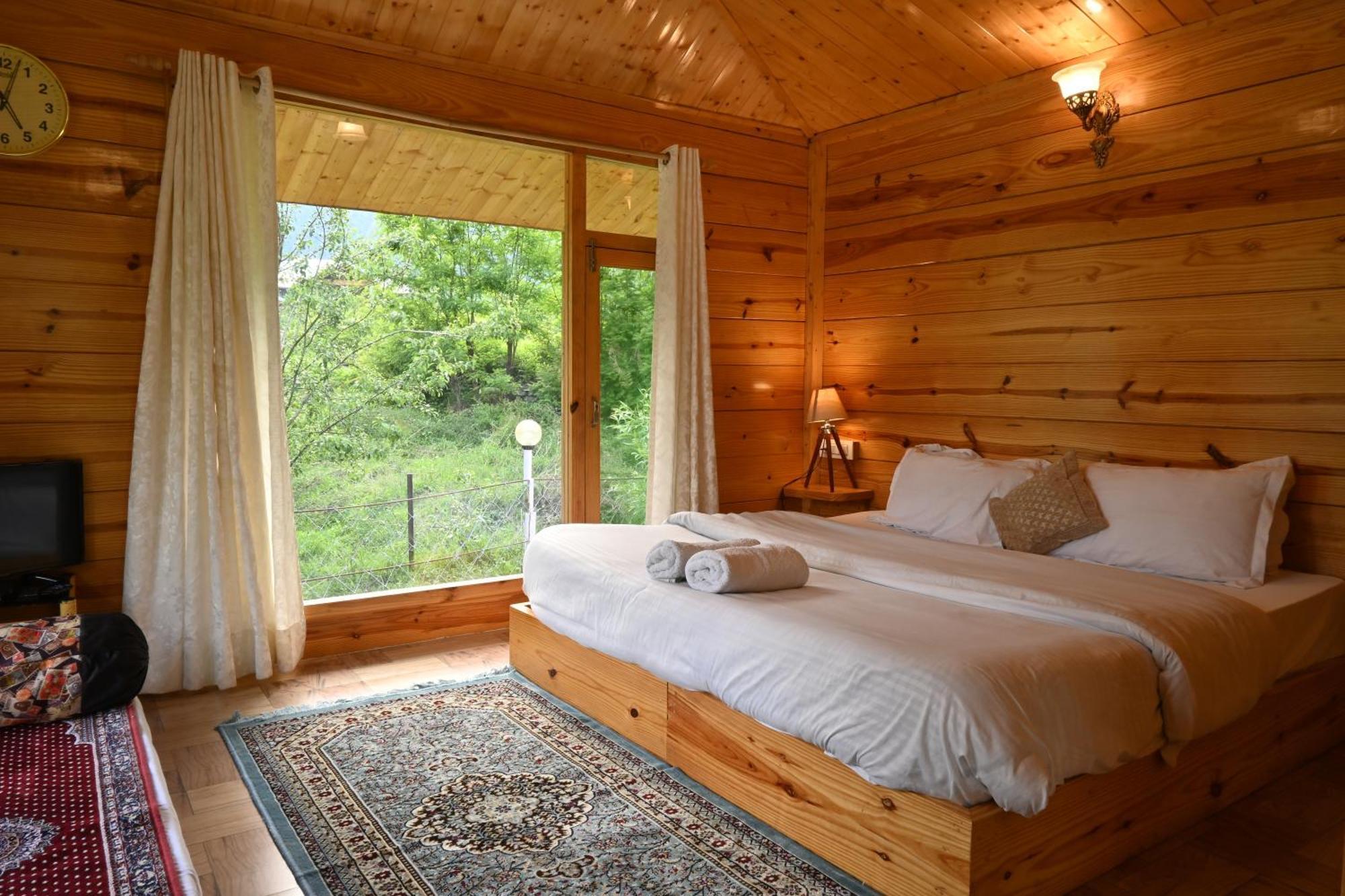 Cascade Mountain Retreat Manali Bed & Breakfast Dış mekan fotoğraf
