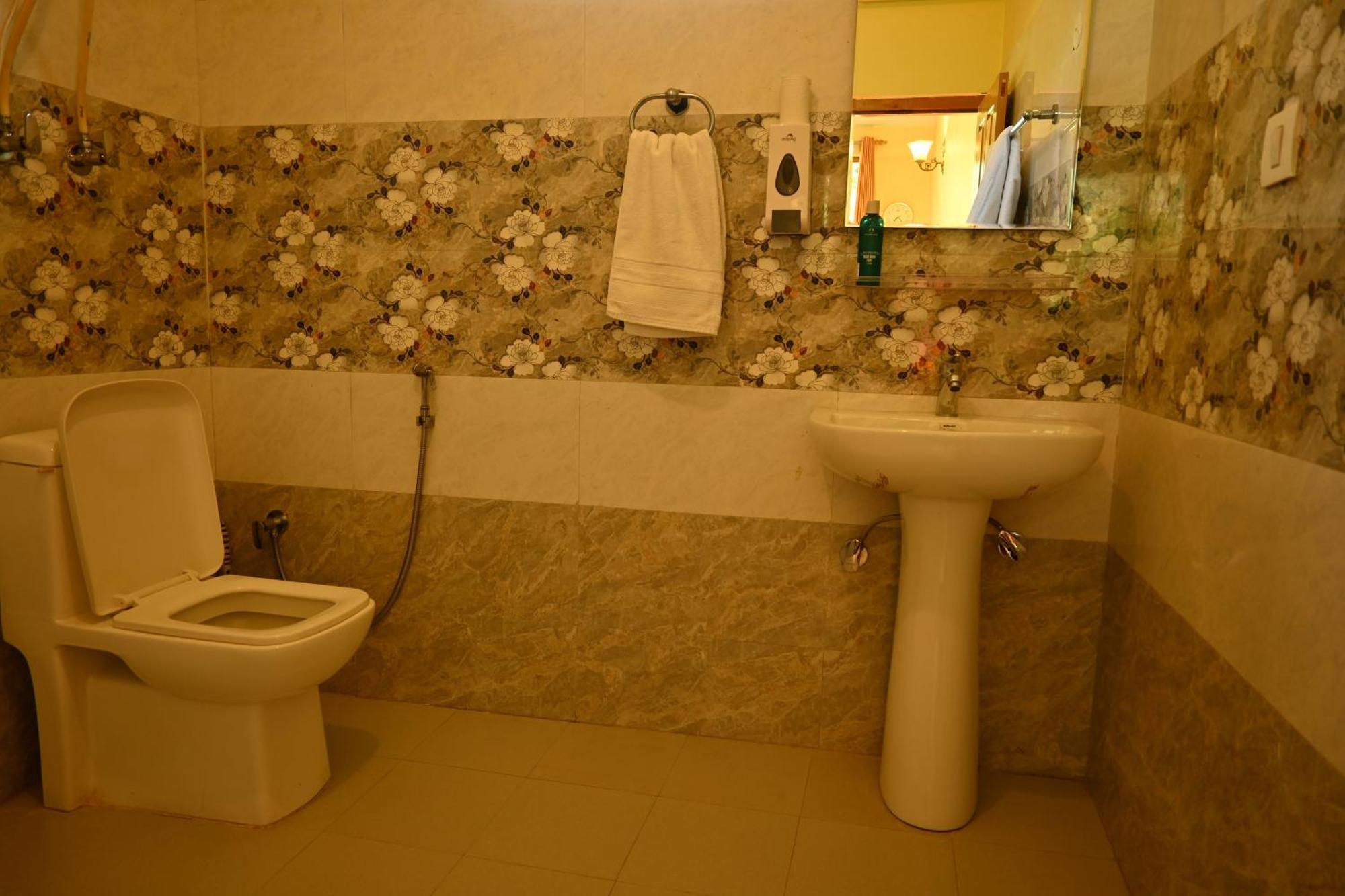 Cascade Mountain Retreat Manali Bed & Breakfast Dış mekan fotoğraf